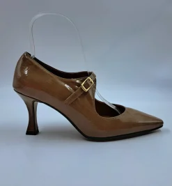 DECOLLETE FIBBIA COLLO FANGO