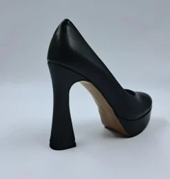 DECOLLETE' NERO PLATEAU