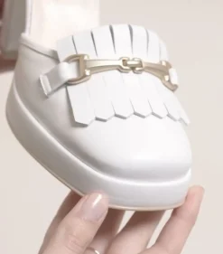 DECOLLETE PELLE BIANCA CON FRANGE