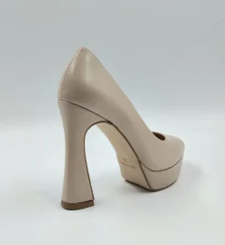 DECOLLETE SPUNTATA NUDE