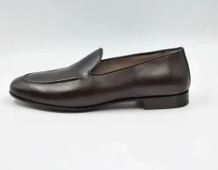 MOCASSINI IN PELLE CON PUNTA AFFUSOLATA