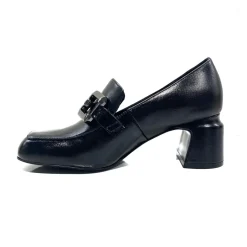 MOCASSINI PELLE MORBIDA NERA