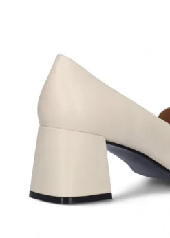 MOCASSINI VALENCIA IN PELLE PANNA CON APPLICAZIONE METALLICA