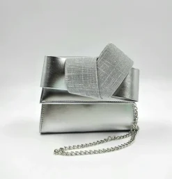 POCHETTE ARGENTO DETTAGLIO FIOCCO