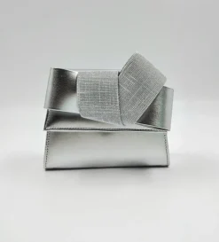 POCHETTE ARGENTO DETTAGLIO FIOCCO