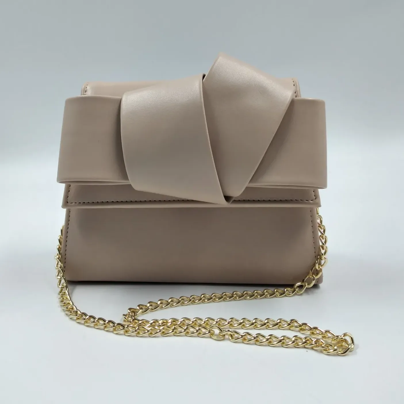 POCHETTE DETTAGLIO FIOCCO