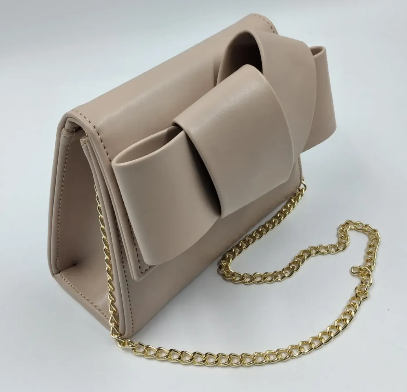 POCHETTE DETTAGLIO FIOCCO