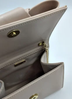 POCHETTE DETTAGLIO FIOCCO