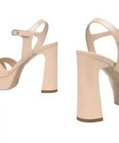 SANDALI IN PELLE LUCIDA INCROCIO