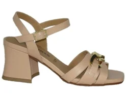 SANDALI LAURA PELLE NUDE CON DETTAGLIO CATENA