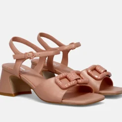 SANDALI PELLE NUDE CON FIBBIA