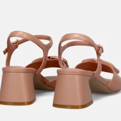 SANDALI PELLE NUDE CON FIBBIA