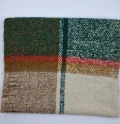 SCIARPE MORBIDA CAMEL DETTAGLIO VERDE