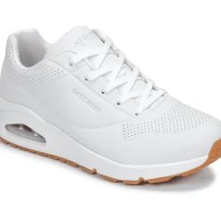 SNEAKERS STAND ON AIR WHITE