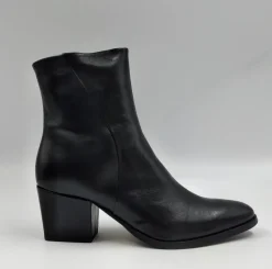 TRONCHETTI GLOVE NERO