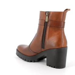 TRONCHETTI PELLE COGNAC CON FIBBIA DECORATIVA