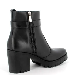 TRONCHETTI PELLE CON FIBBIA DECORATIVA