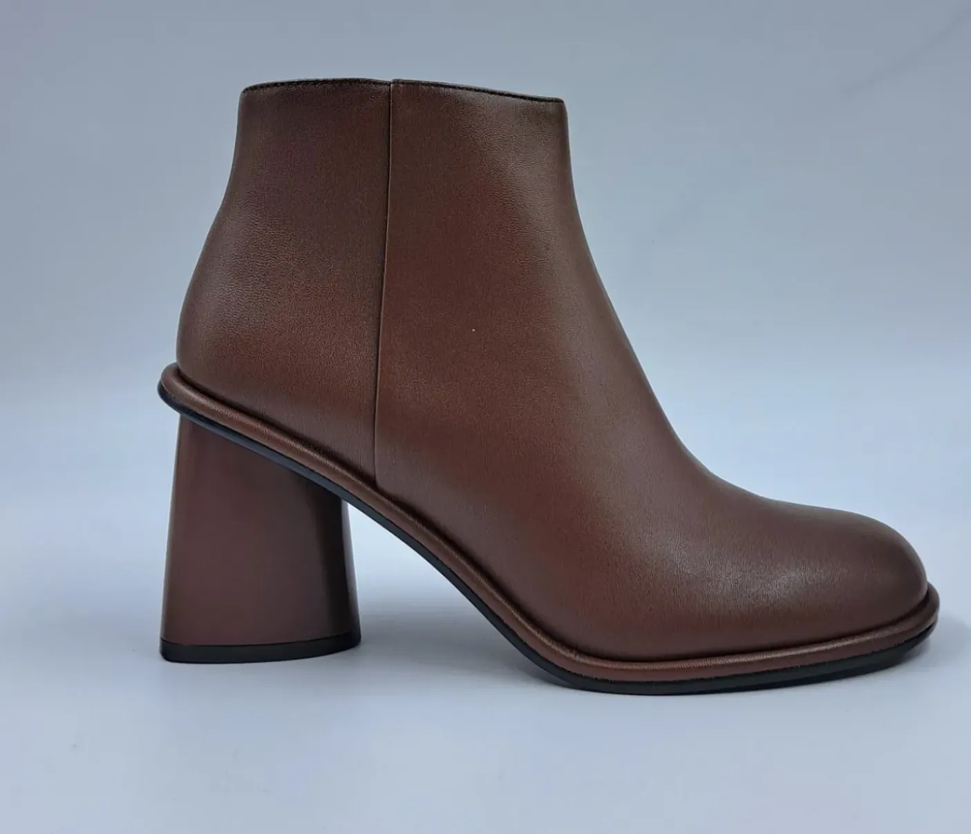 TRONCHETTI PELLE MORBIDA CONO CASTAGNA